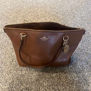 Coach Shoulder Bag